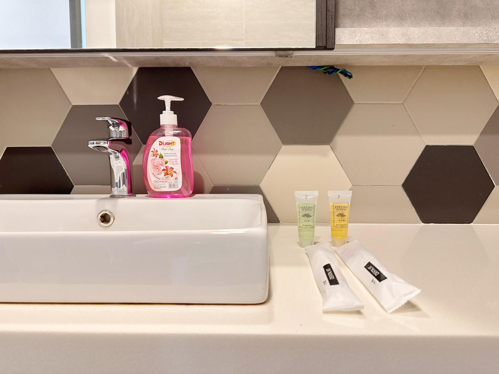 Ceylonz Suites Klcc By Staybliss Kuala Lumpur Eksteriør billede